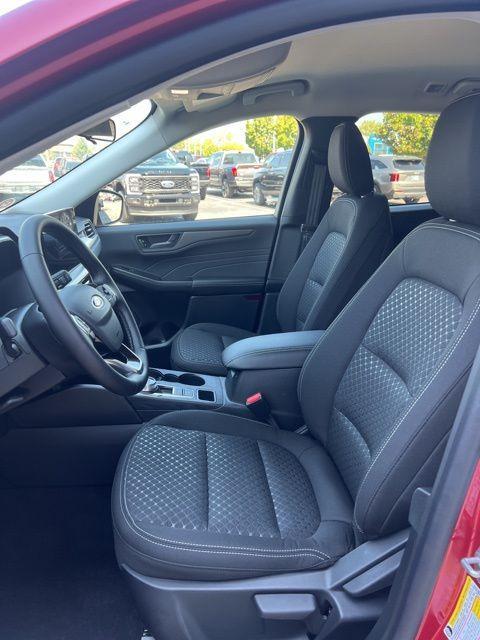 new 2025 Ford Escape car, priced at $27,240