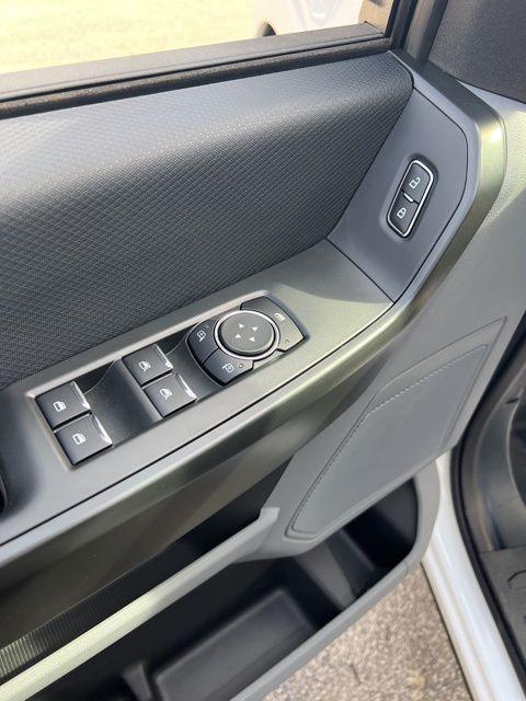 new 2025 Ford F-150 car, priced at $43,633