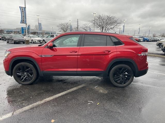 used 2022 Volkswagen Atlas Cross Sport car, priced at $30,494