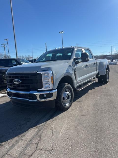 new 2025 Ford F-350 car, priced at $68,100