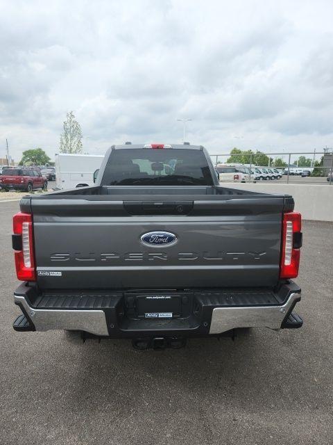 new 2025 Ford F-250 car, priced at $61,300