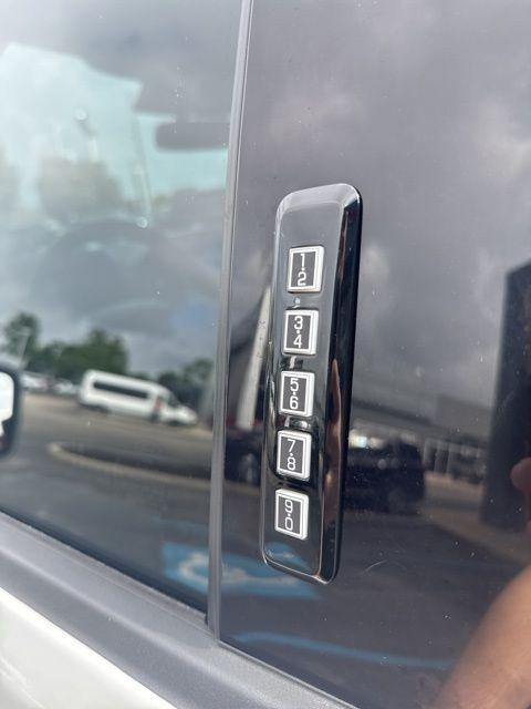 used 2021 Ford F-150 car, priced at $41,995