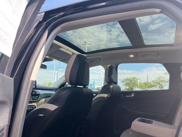 used 2022 Ford Escape car, priced at $23,092