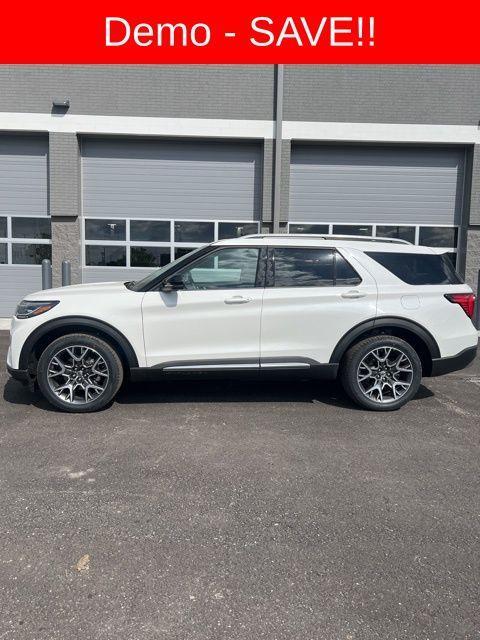 new 2025 Ford Explorer car, priced at $54,587