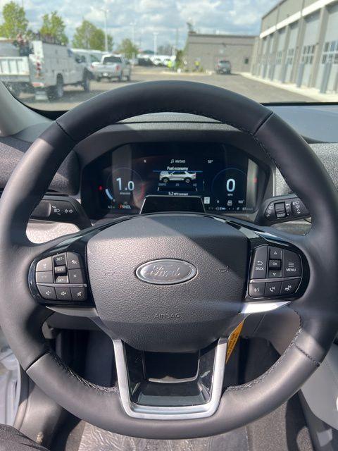 new 2025 Ford Explorer car, priced at $58,005