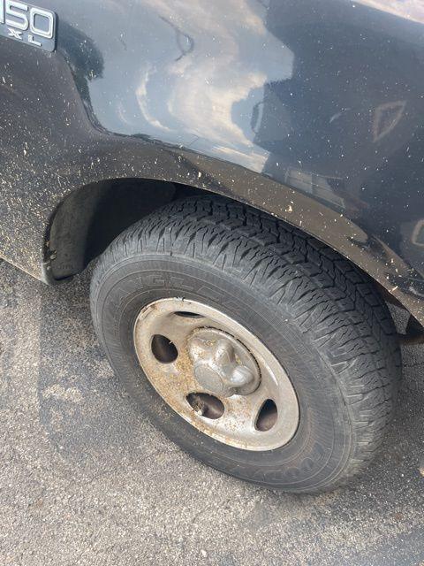 used 2002 Ford F-150 car, priced at $4,218