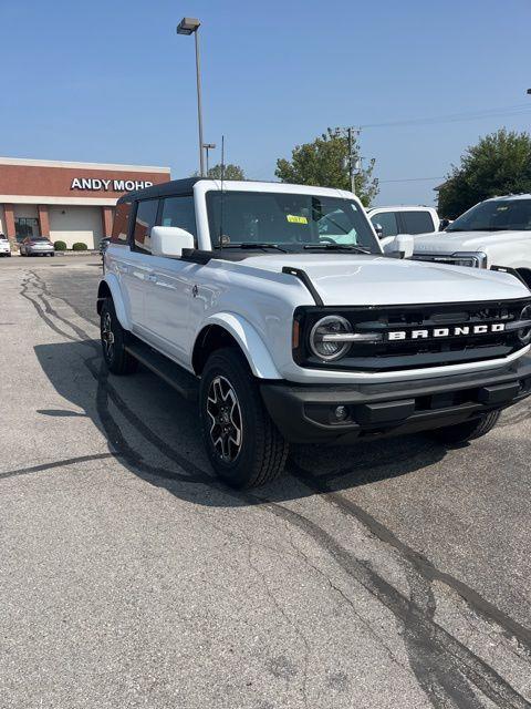 new 2024 Ford Bronco car, priced at $47,054