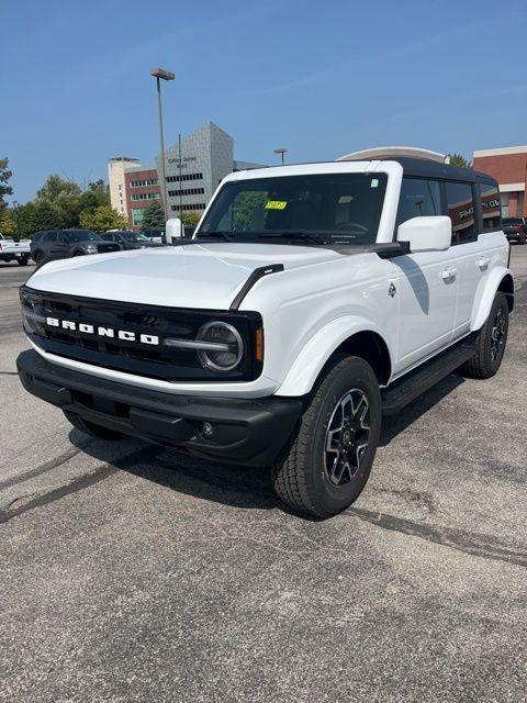 new 2024 Ford Bronco car, priced at $47,054