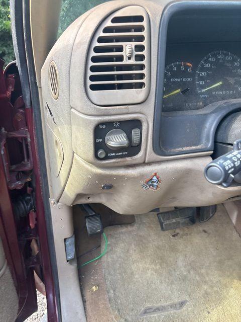 used 1996 GMC Sierra 1500 car, priced at $3,500