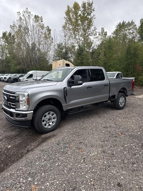 new 2024 Ford F-350 car, priced at $51,904