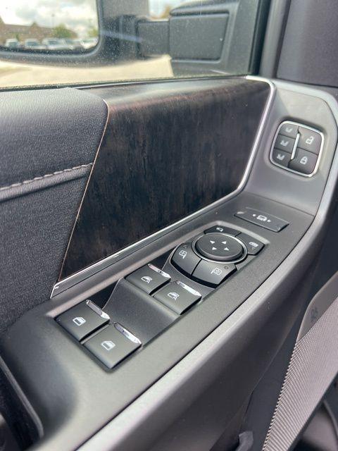 new 2025 Ford F-250 car, priced at $68,245