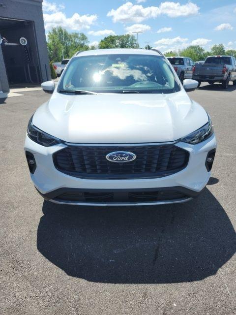new 2025 Ford Escape car, priced at $34,628