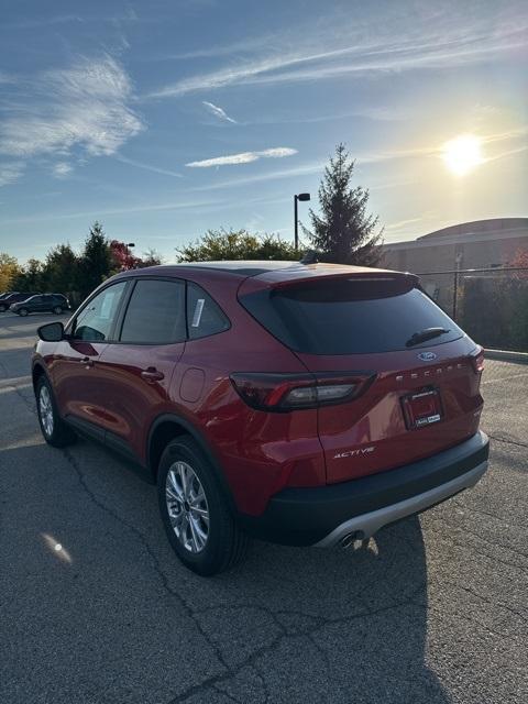 new 2025 Ford Escape car, priced at $29,725