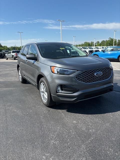 new 2024 Ford Edge car, priced at $39,034