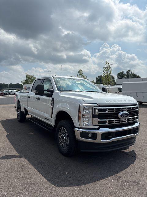 new 2025 Ford F-350 car, priced at $68,340