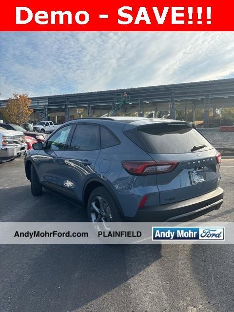 new 2025 Ford Escape car, priced at $29,690