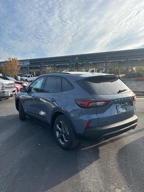 new 2025 Ford Escape car, priced at $31,980