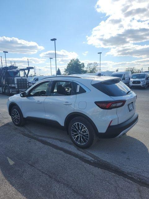 new 2026 Ford Escape PHEV car, priced at $33,990