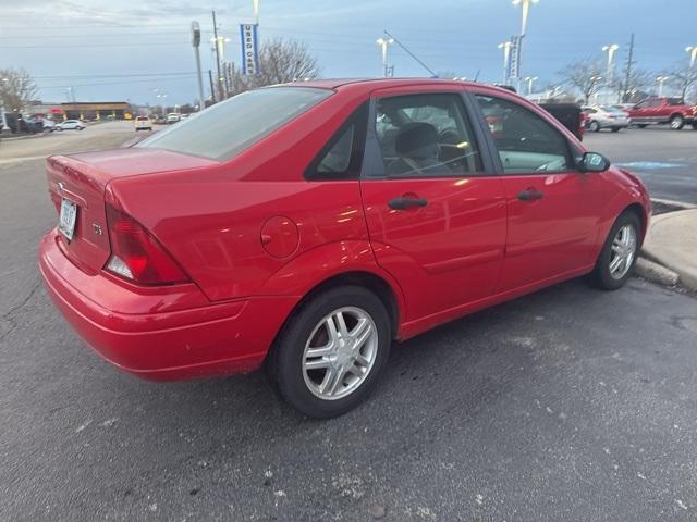 used 2004 Ford Focus car, priced at $4,995