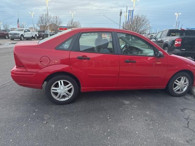 used 2004 Ford Focus car, priced at $4,995