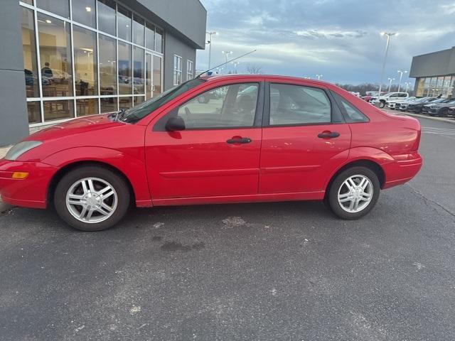 used 2004 Ford Focus car, priced at $4,995