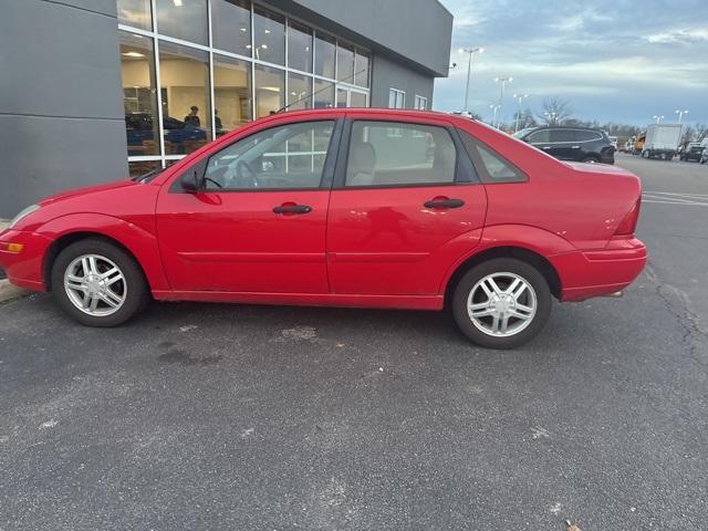 used 2004 Ford Focus car, priced at $4,995