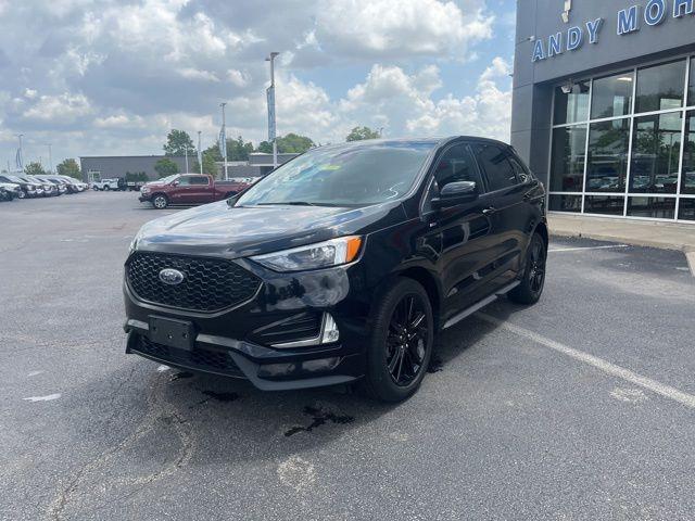 used 2022 Ford Edge car, priced at $29,000
