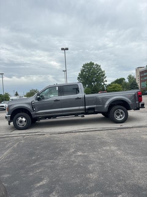 new 2024 Ford F-350 car, priced at $71,670