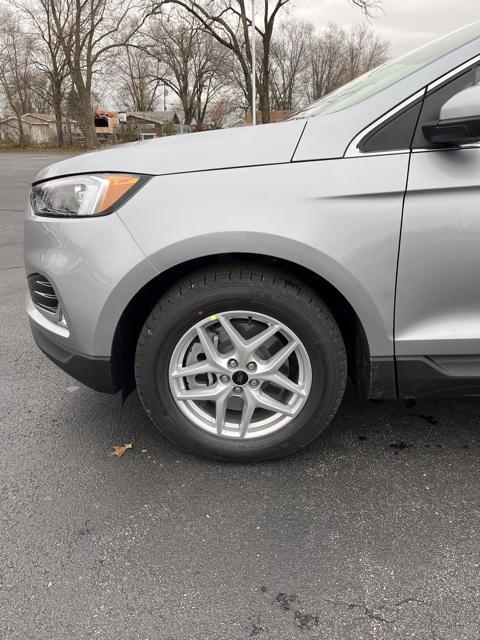 new 2024 Ford Edge car, priced at $39,871