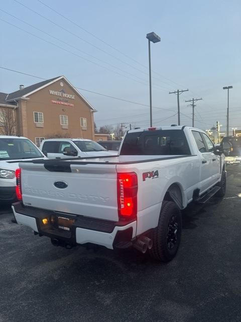 new 2024 Ford F-350 car, priced at $66,725