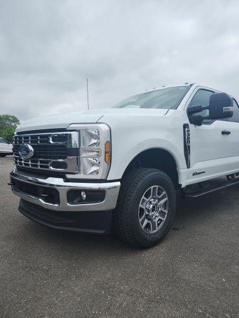 new 2025 Ford F-350 car, priced at $69,115