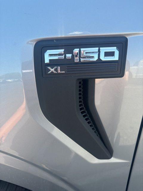 new 2024 Ford F-150 car, priced at $37,007
