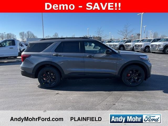 new 2024 Ford Explorer car, priced at $55,760