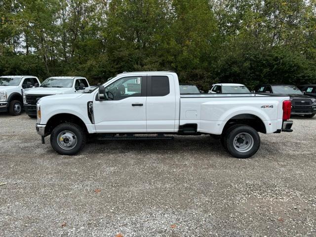 new 2024 Ford F-350 car, priced at $49,540