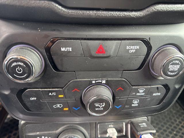 used 2020 Jeep Renegade car, priced at $13,995