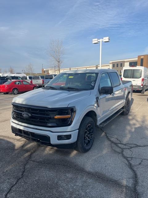 new 2024 Ford F-150 car, priced at $51,660