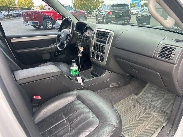 used 2004 Mercury Mountaineer car, priced at $4,995