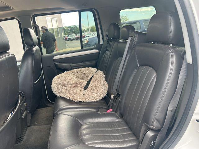 used 2004 Mercury Mountaineer car, priced at $4,995