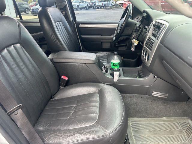 used 2004 Mercury Mountaineer car, priced at $4,995