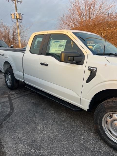 new 2024 Ford F-150 car, priced at $41,930