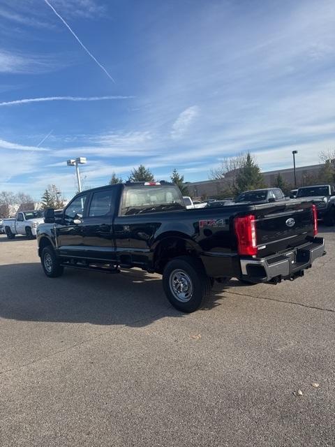 new 2024 Ford F-350 car, priced at $62,140