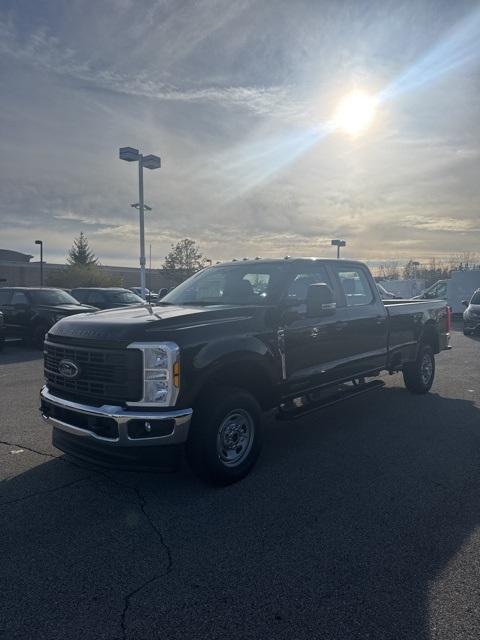 new 2024 Ford F-350 car, priced at $62,140