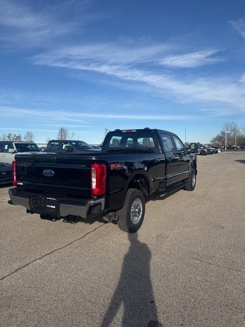 new 2024 Ford F-350 car, priced at $62,140