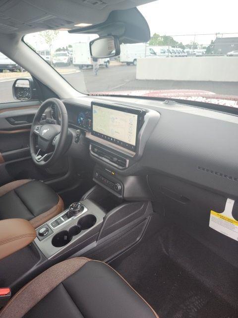 new 2025 Ford Bronco Sport car, priced at $36,975