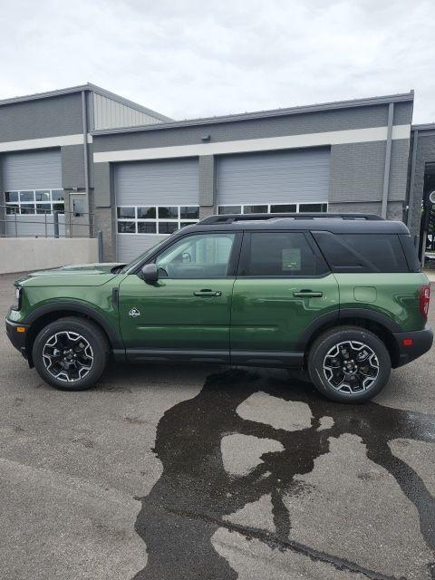 new 2025 Ford Bronco Sport car, priced at $33,679