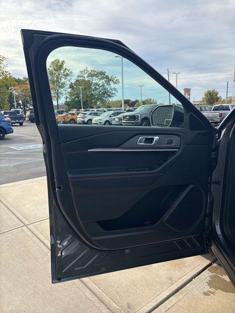 new 2026 Ford Explorer car, priced at $51,255