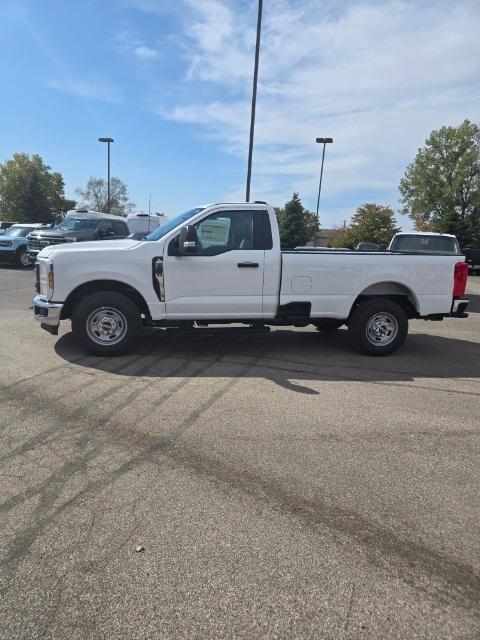 new 2024 Ford F-250 car, priced at $40,910