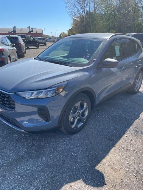 new 2025 Ford Escape car, priced at $29,320