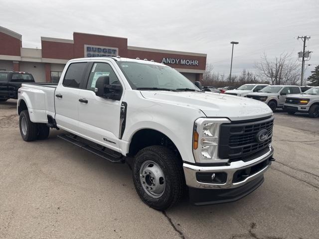 new 2024 Ford F-350 car, priced at $62,783