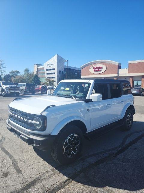 new 2025 Ford Bronco car, priced at $50,445